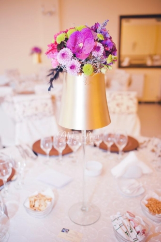 Nunta tematica lampadare cu flori restaurant Ambasador Zalău
